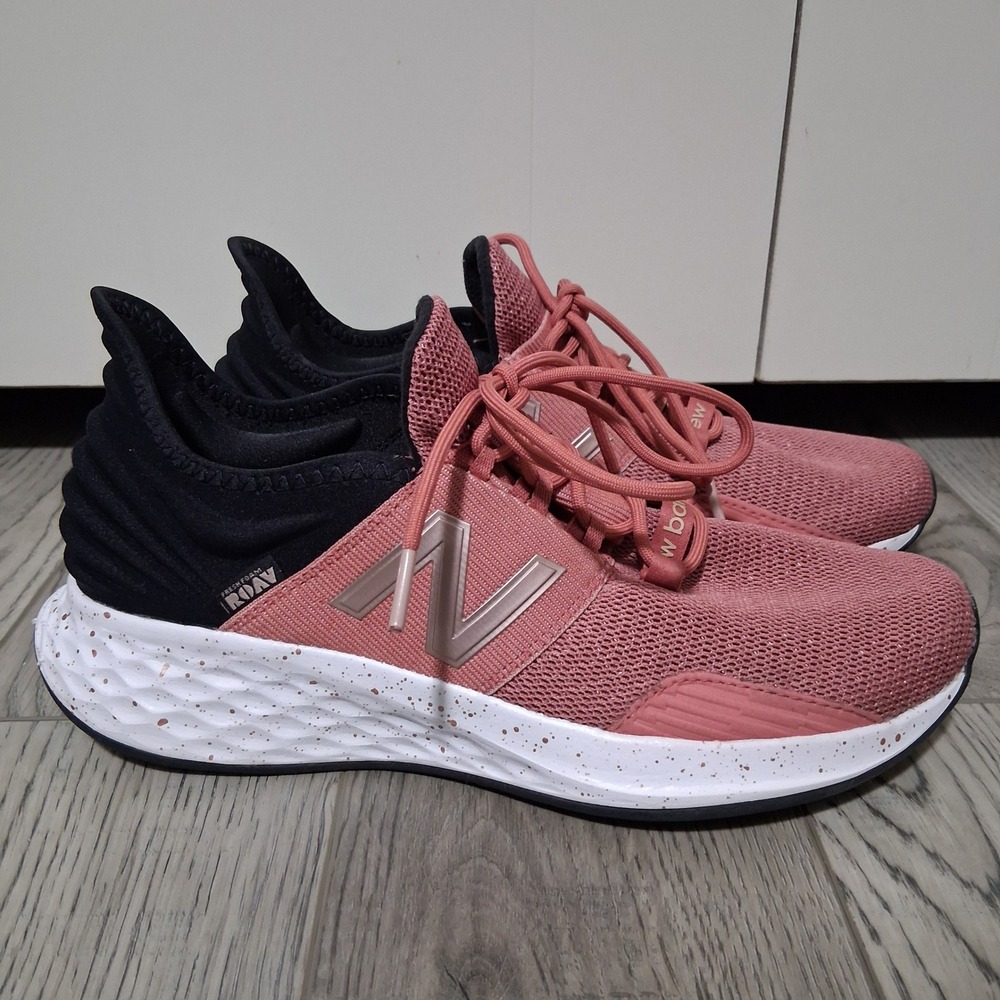 New Balance Fresh Foam Roav Womens Running Shoes Rose Pink Black WROAVWC Sz 9.5